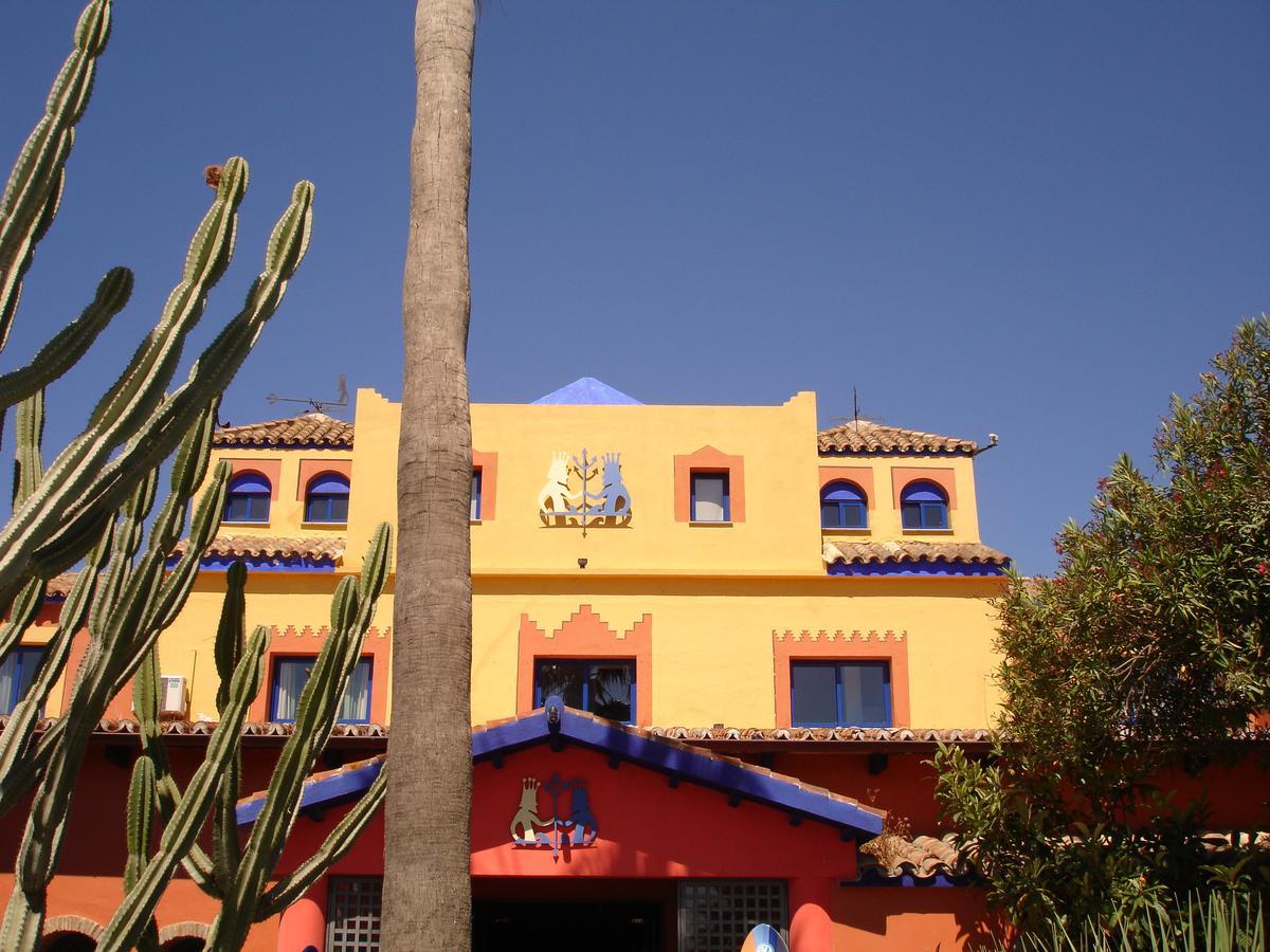 Beach Hotel Dos Mares Tarifa Exteriör bild