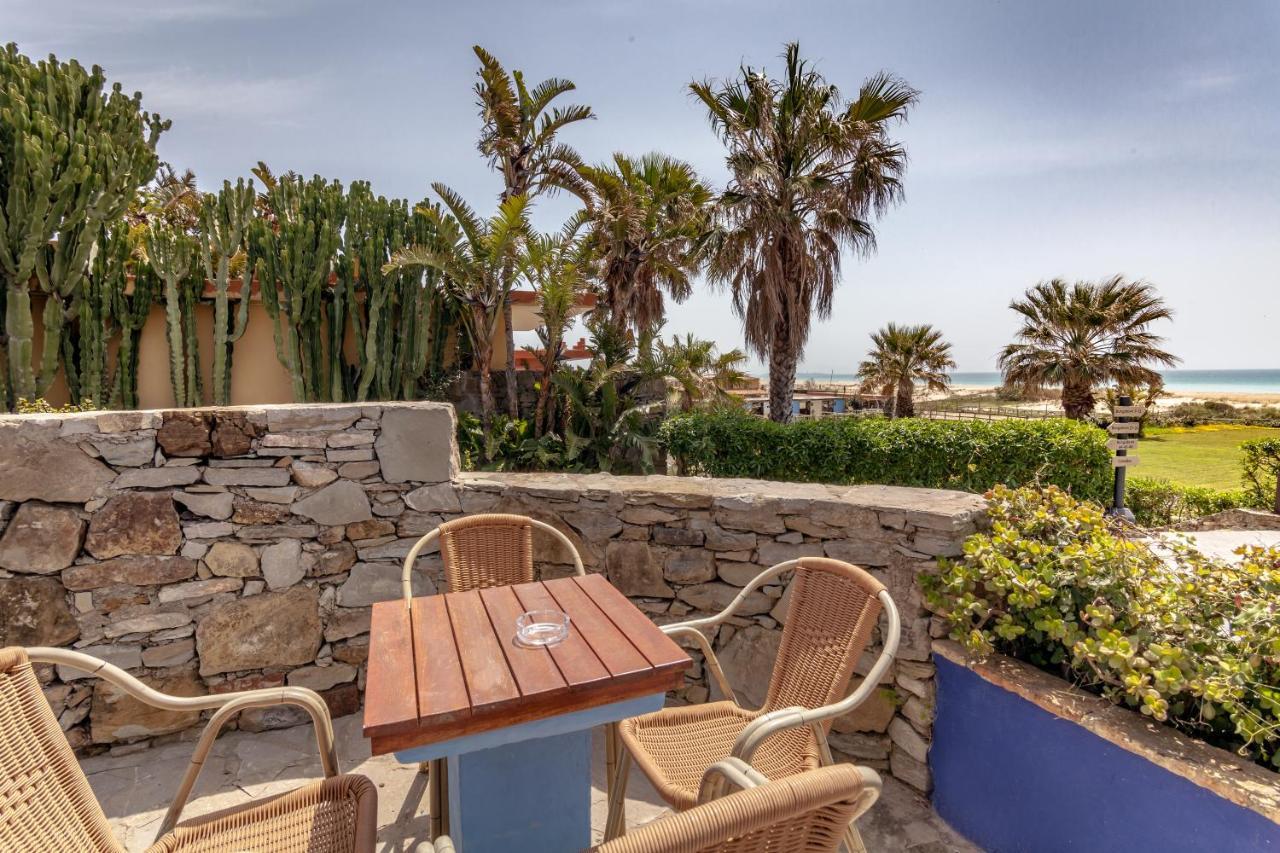 Beach Hotel Dos Mares Tarifa Exteriör bild